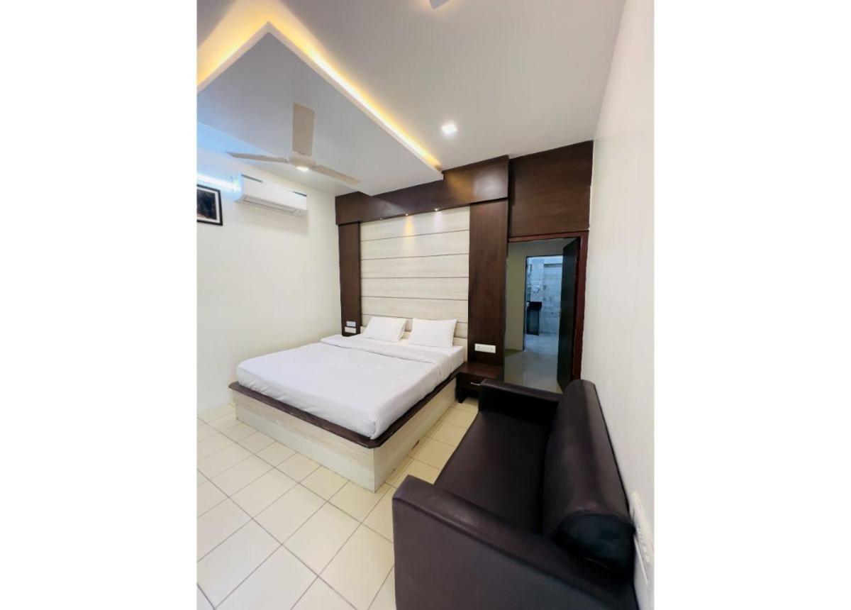 Ritumbhara Hotel & Resort Alwar Bagian luar foto