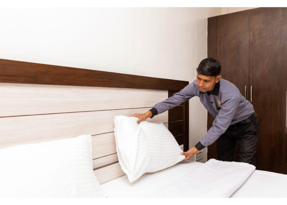 Ritumbhara Hotel & Resort Alwar Bagian luar foto