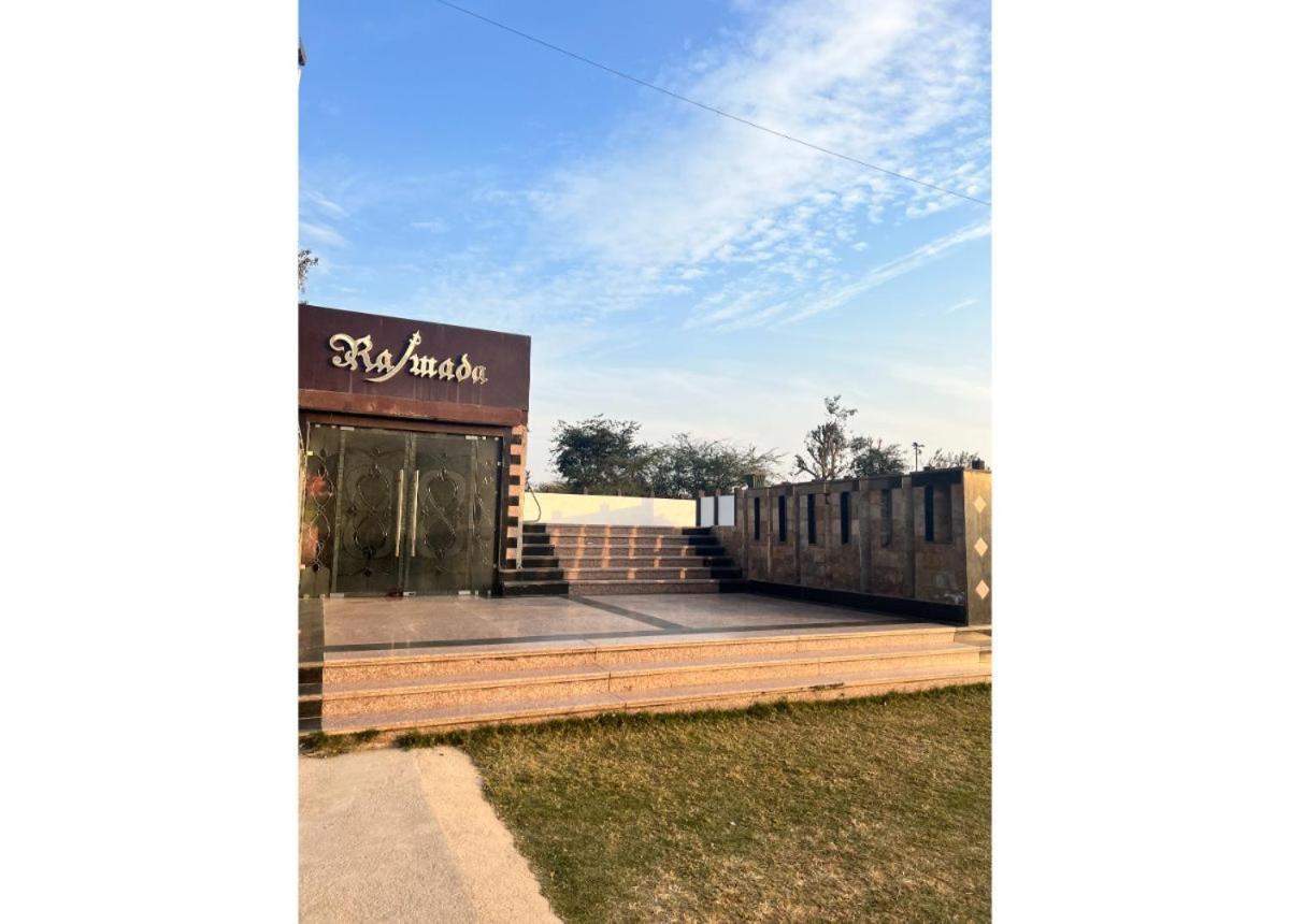 Ritumbhara Hotel & Resort Alwar Bagian luar foto